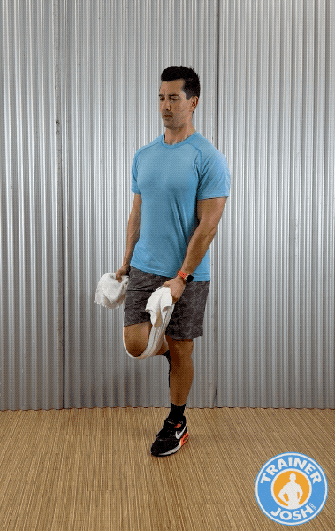 towel resistance curls exercise demonstration towel resistance curls exercise demonstration